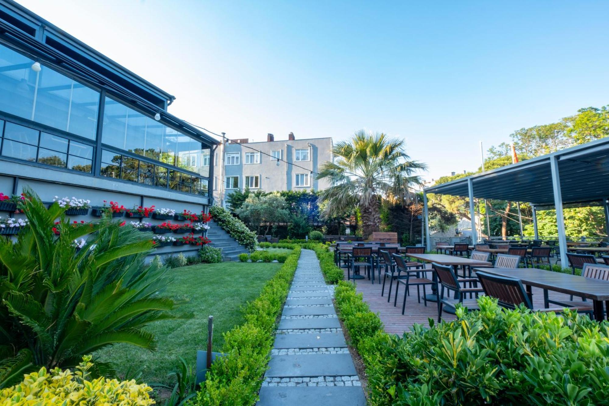 Kilya Hotel Kilyos Zewnętrze zdjęcie
